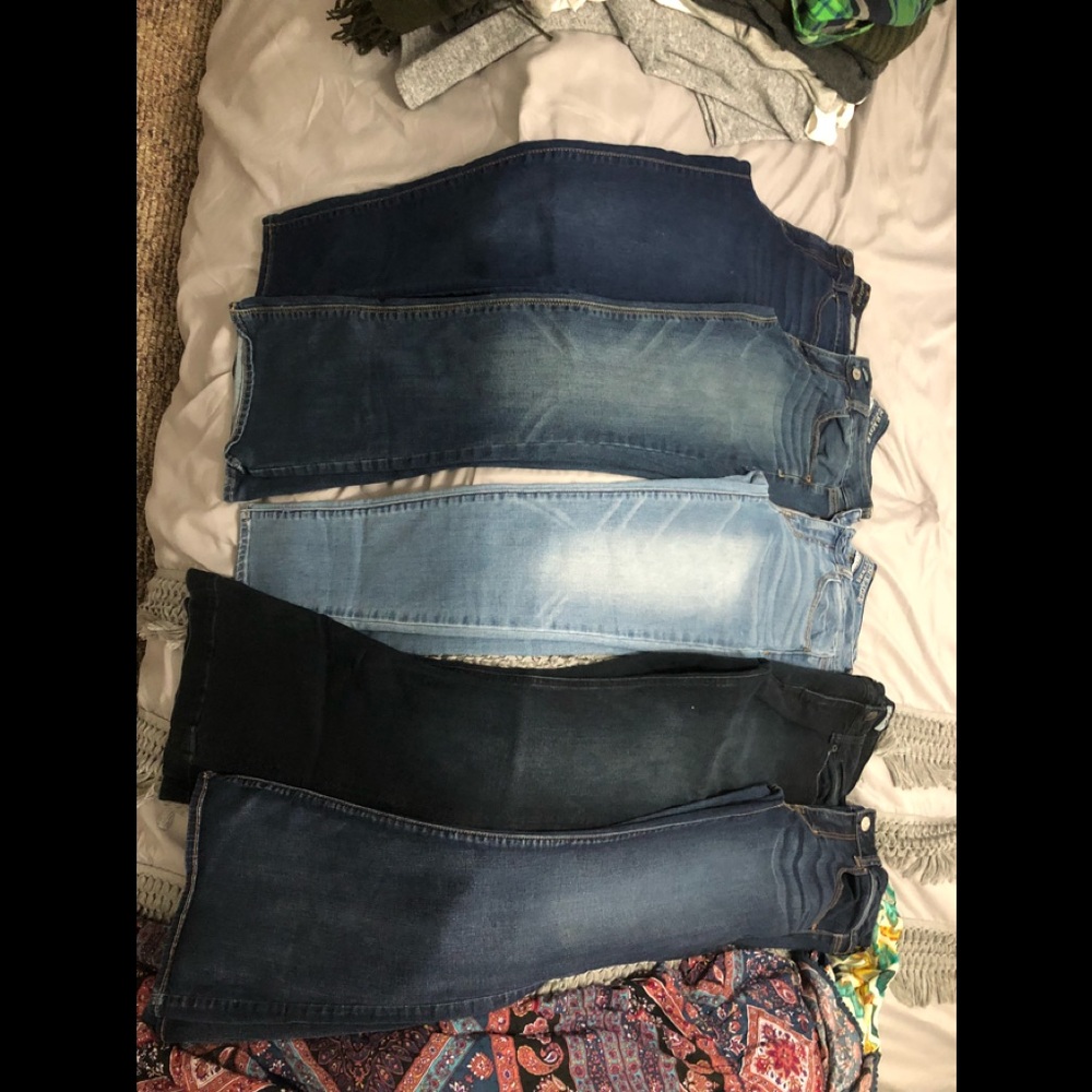 American Eagle and Aero 🦅 jean lot size 6